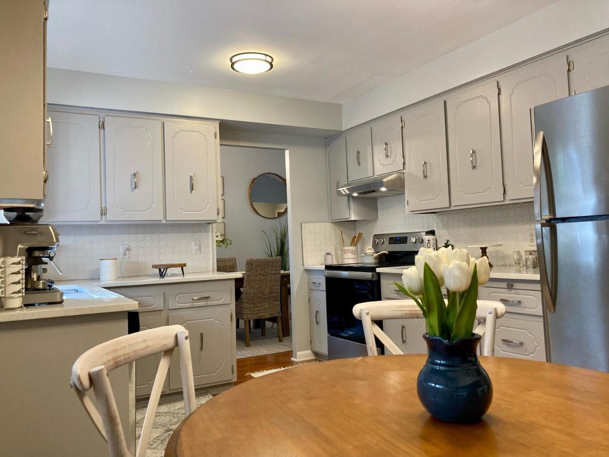 Three Bedroom Villa Near Cleveland Clinic, Case Western, University Hospitals South Euclid Buitenkant foto