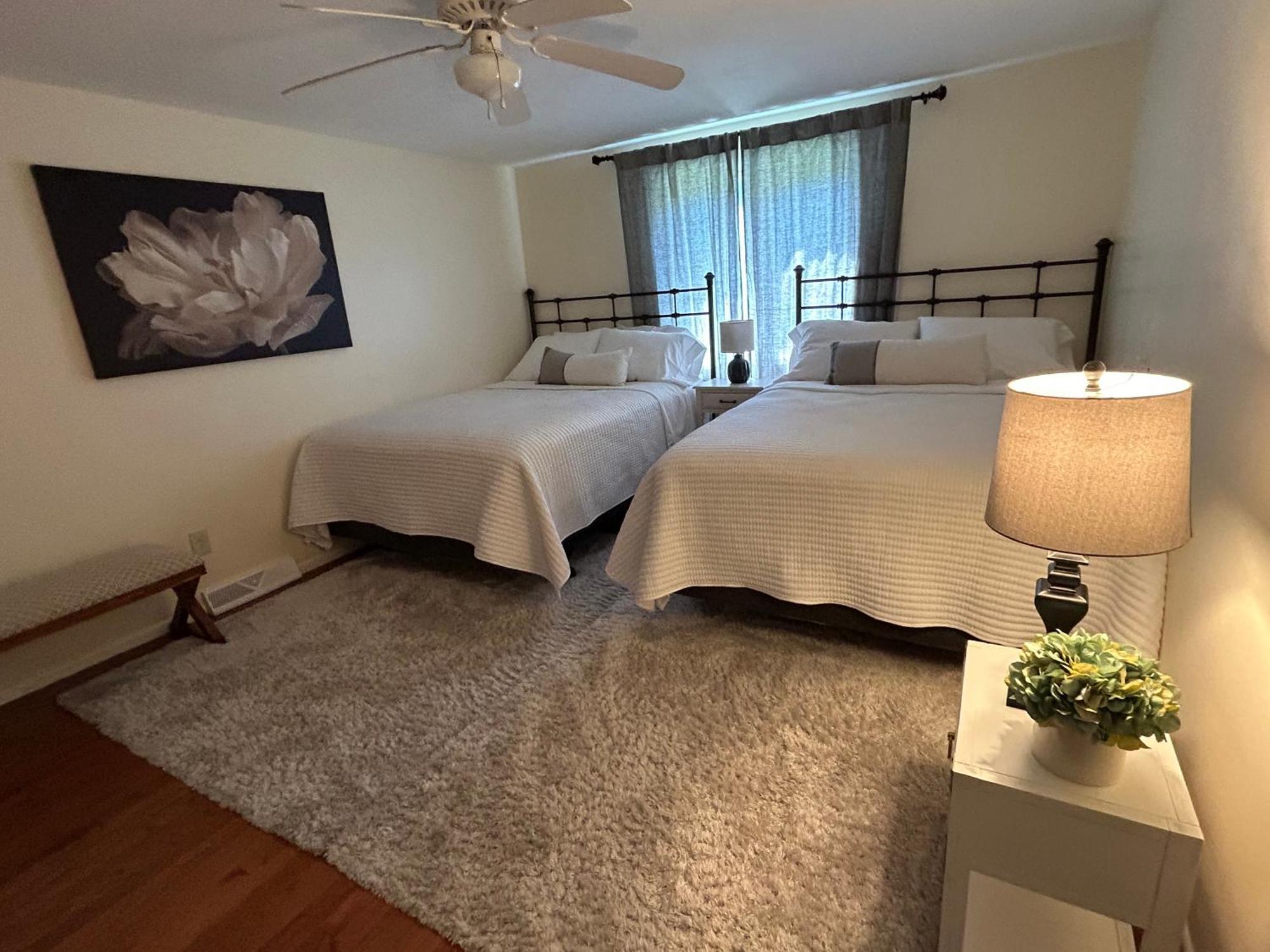 Three Bedroom Villa Near Cleveland Clinic, Case Western, University Hospitals South Euclid Buitenkant foto